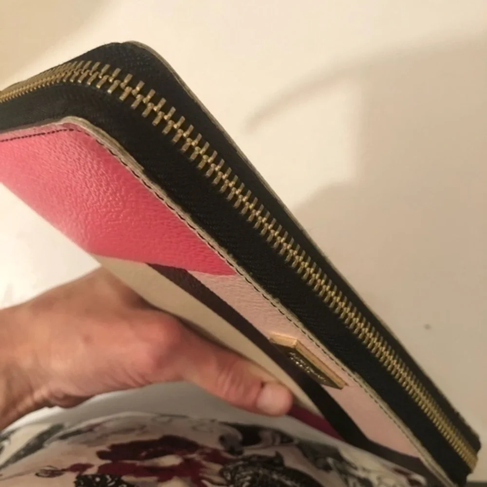 Kate spade pink color block clutch wallet